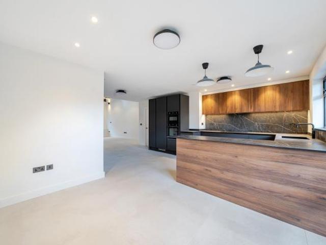 House for sale in Chesham