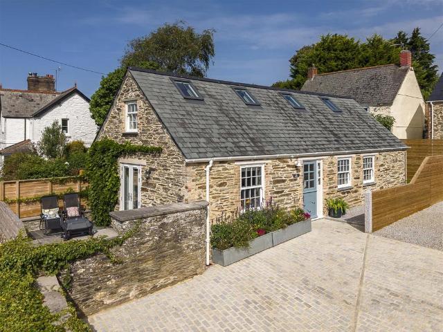 House for sale in High Trevilla, Feock