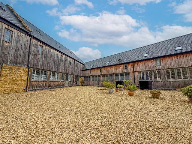 House for sale in South Petherton, Somerset