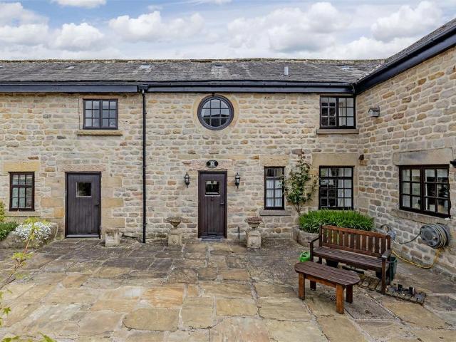 House for sale in Froggatt, East Midlands
