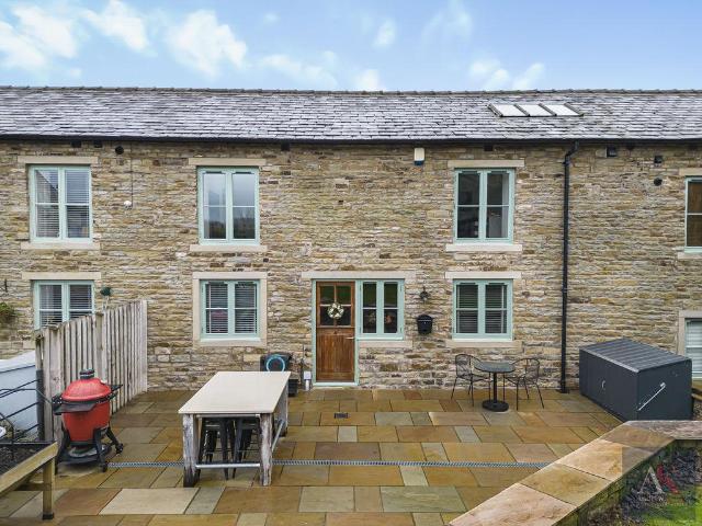 House for sale in Belfield, Burnedge