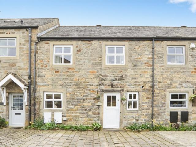 House for sale in Steeton, West Yorkshire