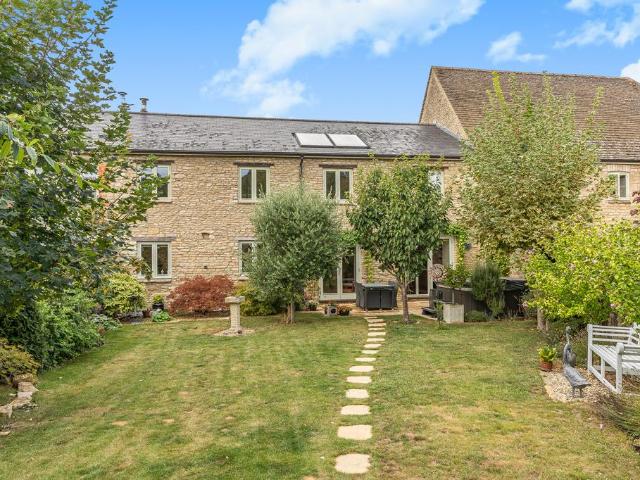 House for sale in Black Bourton, Oxfordshire