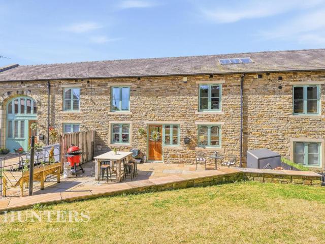 House for sale in Belfield, Burnedge