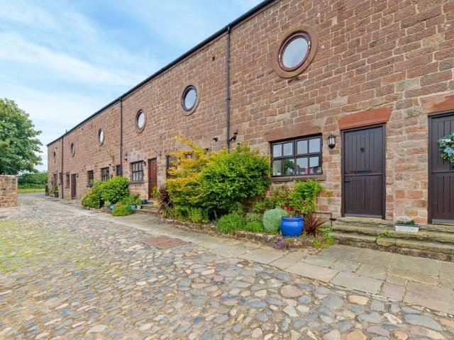 House for sale in Frodsham, Cheshire