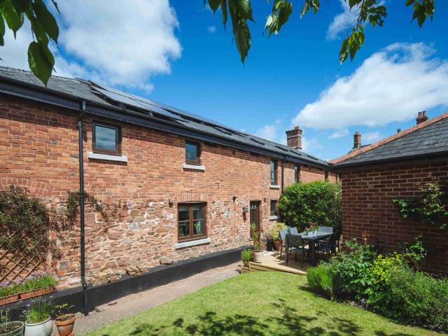 House for sale in Watergate, Devon