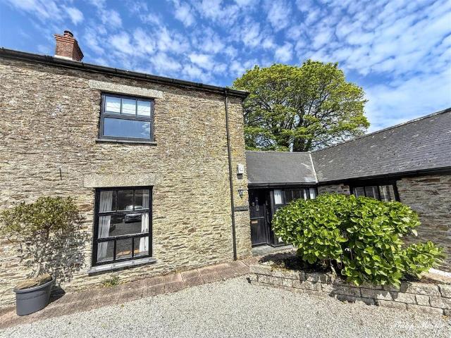 House for sale in Tregony with Cuby, Tregony