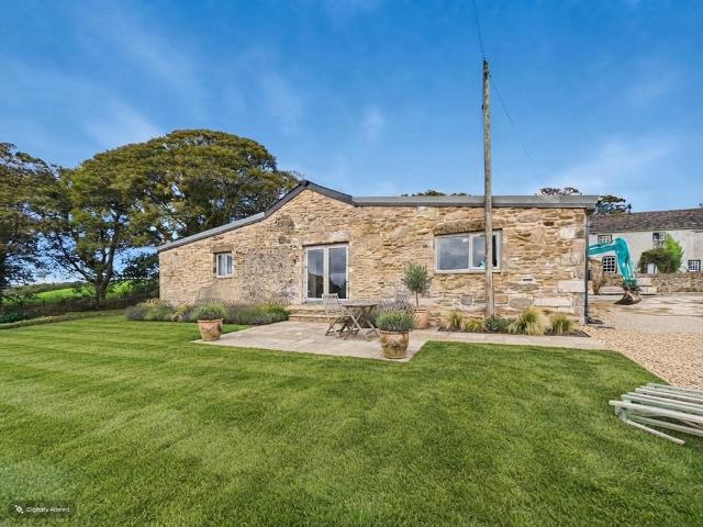 House for sale in Hendra, Seworgan