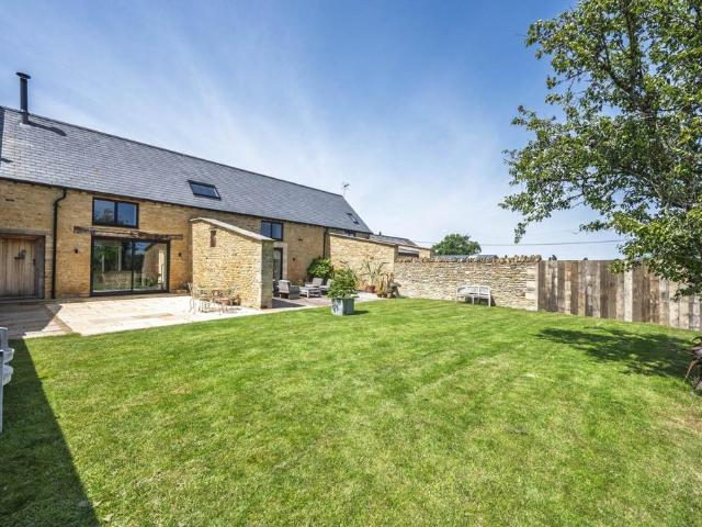 House for sale in Black Bourton, Oxfordshire