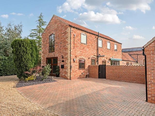House for sale in Fenton, West Lindsey