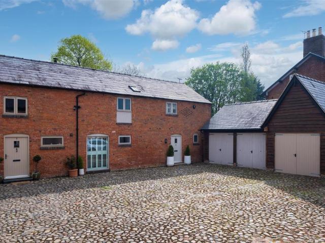 House for sale in Wrenbury cum Frith