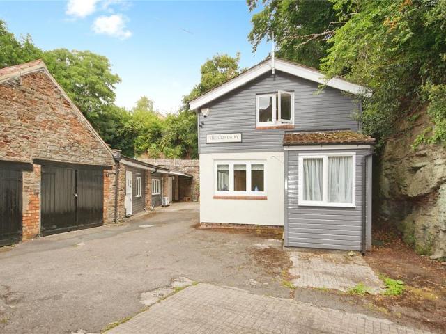 House for sale in Feckenham, City Of Bristol