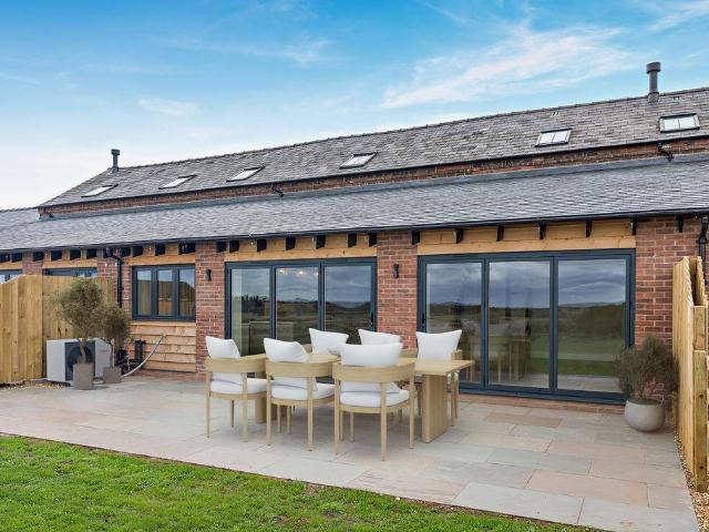 House for sale in No Man's Heath, Cheshire