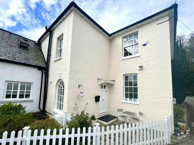 House for sale in Ascot