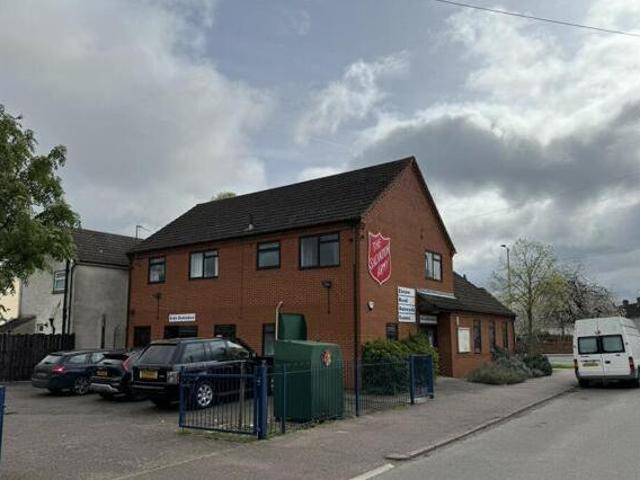 House for sale in Bedford