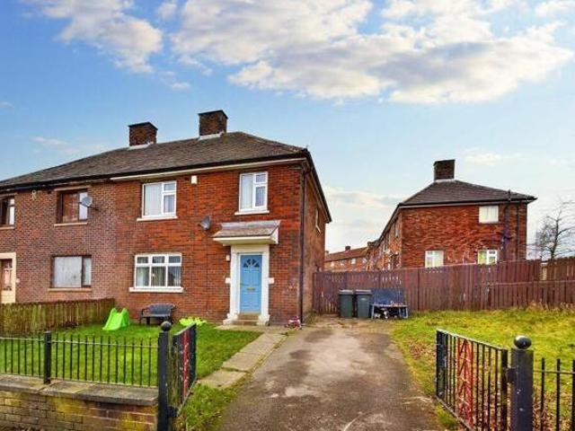 House for sale in Buttershaw, West Yorkshire