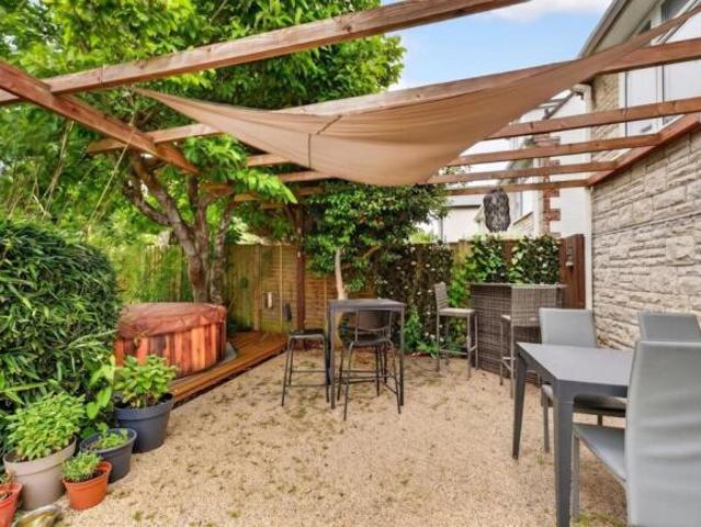 Farm for sale in Wick, Bournemouth