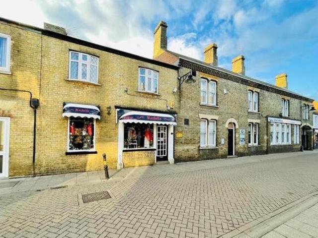 House for sale in Hampton Green, Cambridgeshire