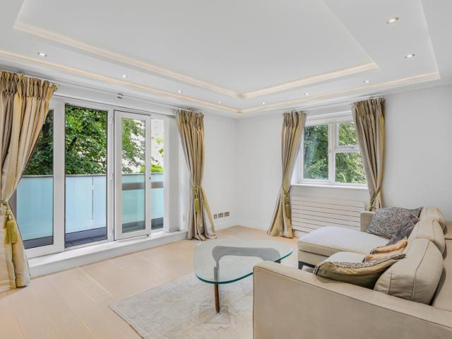 Apartment for rent in Belsize Park, Greater London