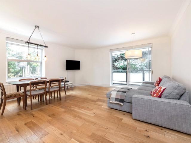 Apartment for rent in South Hampstead, Greater London