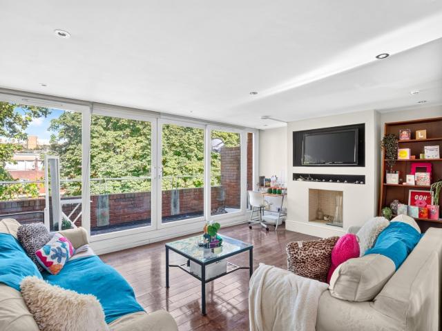Apartment for rent in Finsbury, Greater London