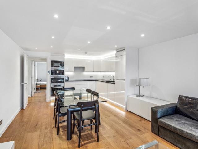 Apartment for rent in Bayswater, Greater London