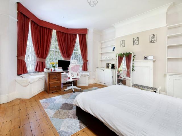 Apartment for rent in Clapham, Greater London
