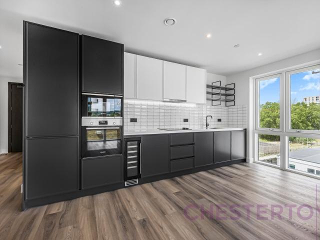 Apartment for rent in Blackheath Cator Estate, Greater London