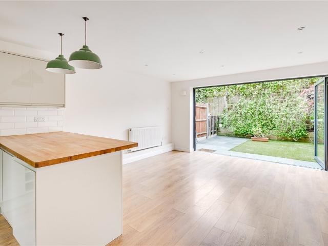 House for rent in Stoke Newington, Greater London