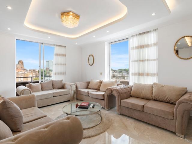 Apartment for rent in Earl's Court, Greater London