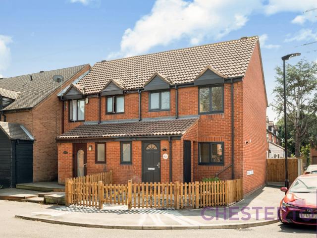 House for rent in Beckton, Greater London