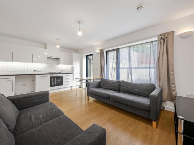 Apartment for rent in Kilburn, Greater London