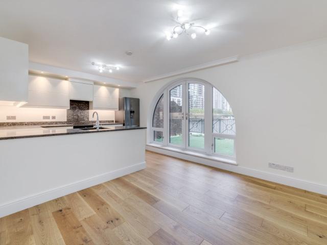 Apartment for rent in Isle Of Dogs, Greater London