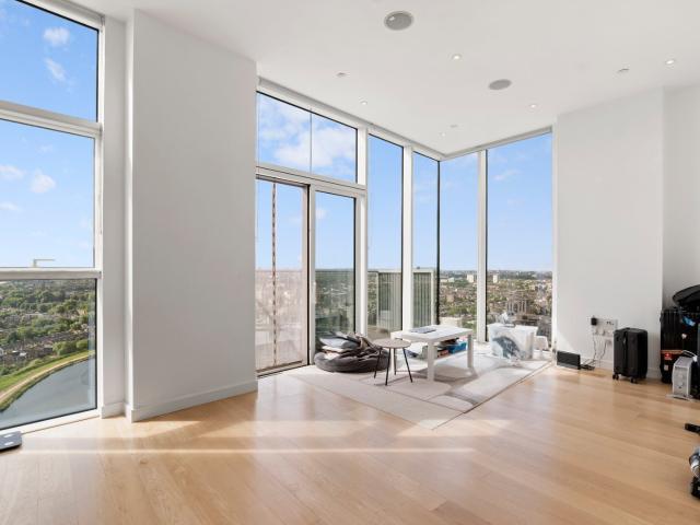Apartment for rent in Woodberry Down, Stamford Hill