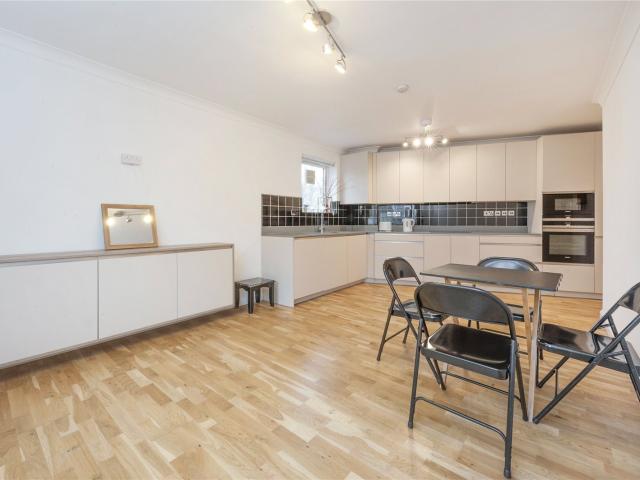 Apartment for rent in South Hampstead, Greater London