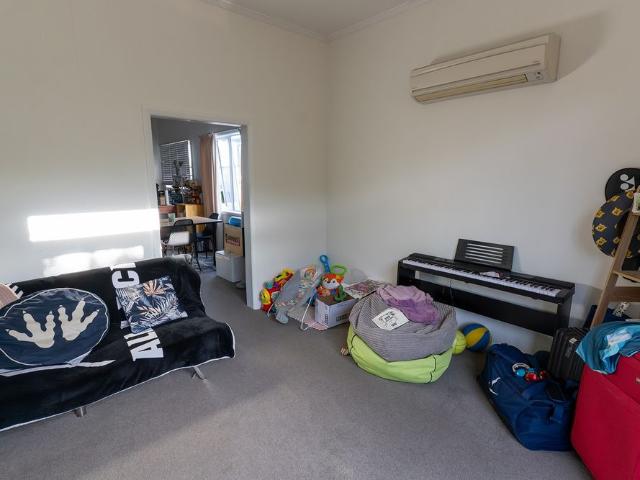 House for rent in Otakou
