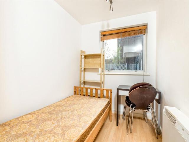 Apartment for rent in Battersea, Greater London