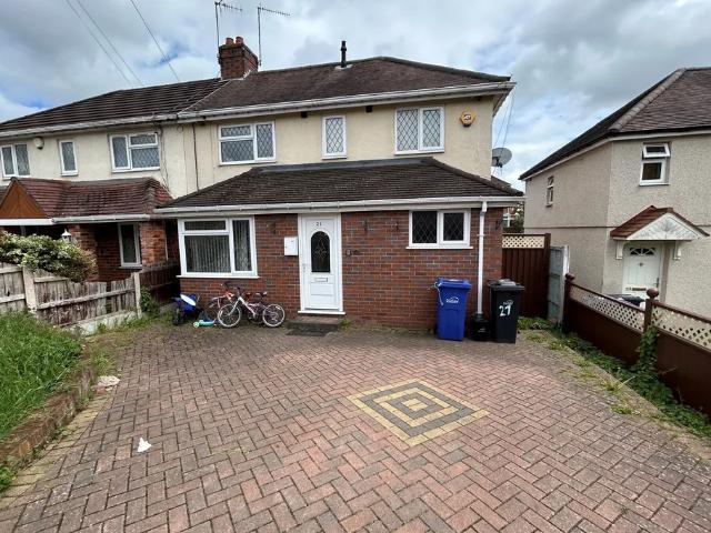 House for rent in Dudley Fields, Pensnett