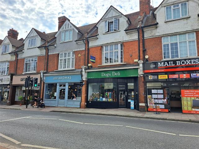Apartment for rent in Blackhills, Surrey