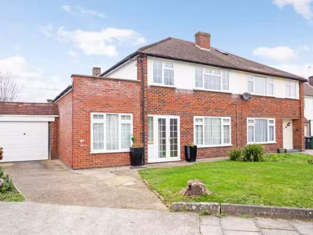 House for rent in Tolworth, Greater London
