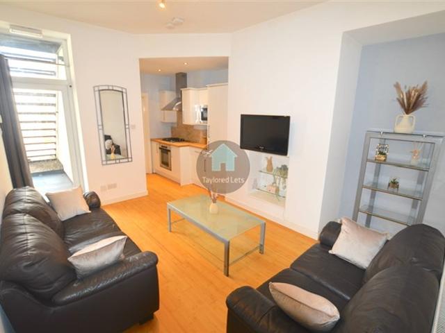 Apartment for rent in Heaton, Newcastle upon Tyne