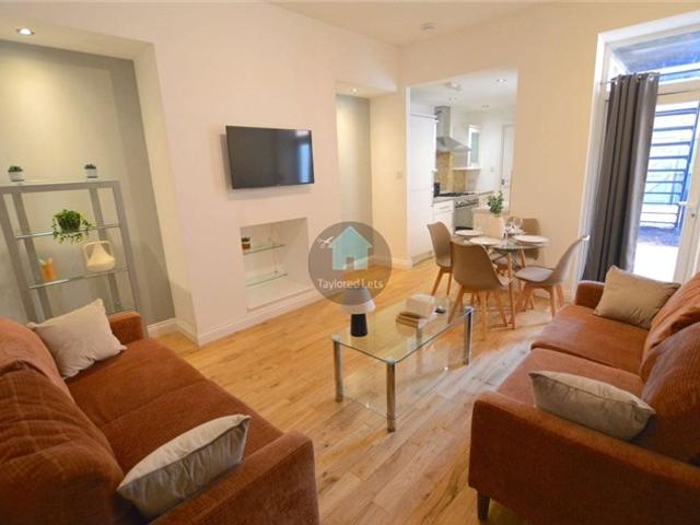 Apartment for rent in Heaton, Newcastle upon Tyne