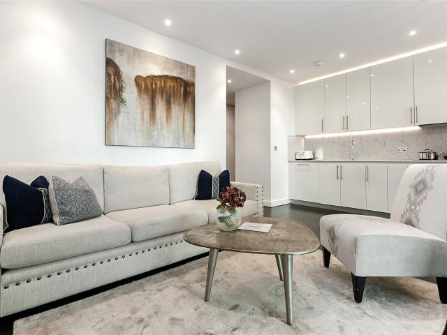 Apartment for rent in Nine Elms, Greater London