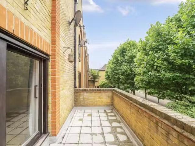 Apartment for rent in St. George in the East, Wapping