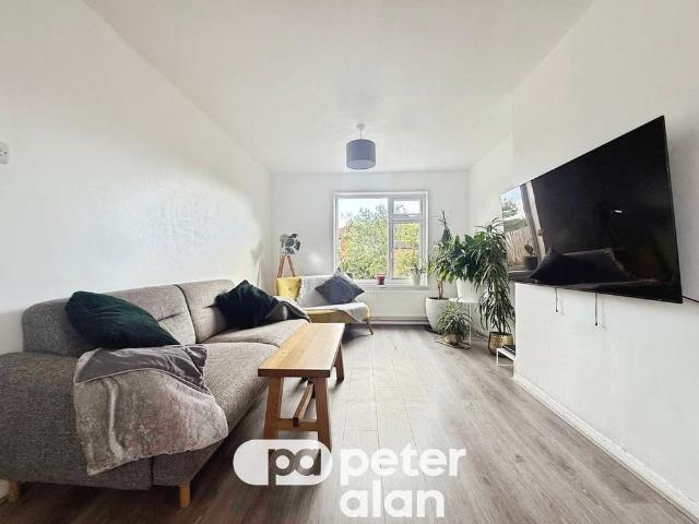 House for rent in Falcon Lodge, Wales