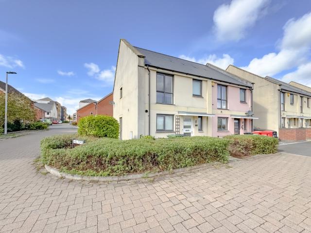 Apartment for rent in Patchway