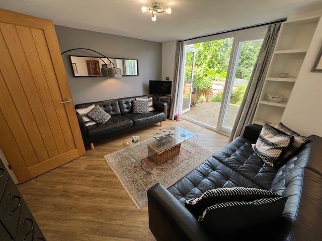 House for rent in Longport, The Bridge