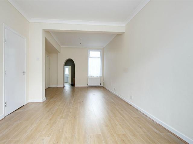 House for rent in Lower Edmonton, Greater London