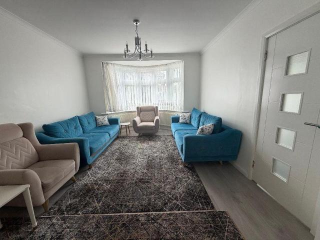 House for rent in London Borough of Enfield, Greater London