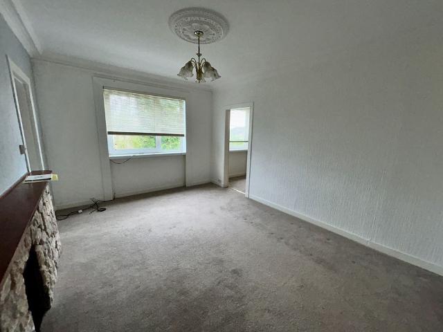 Apartment for rent in Croftfoot, Scotland